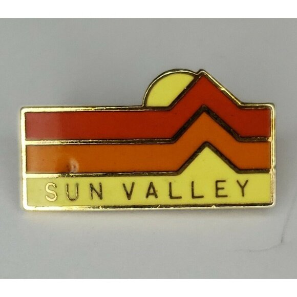 Vintage Pin Lot of 22 Lapel Hat Canada Ski Fraternity Molson Beer Sun Valley - Picture 2 of 12